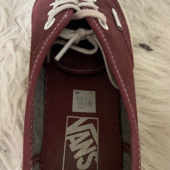 VANS - Picture 5 of 5
